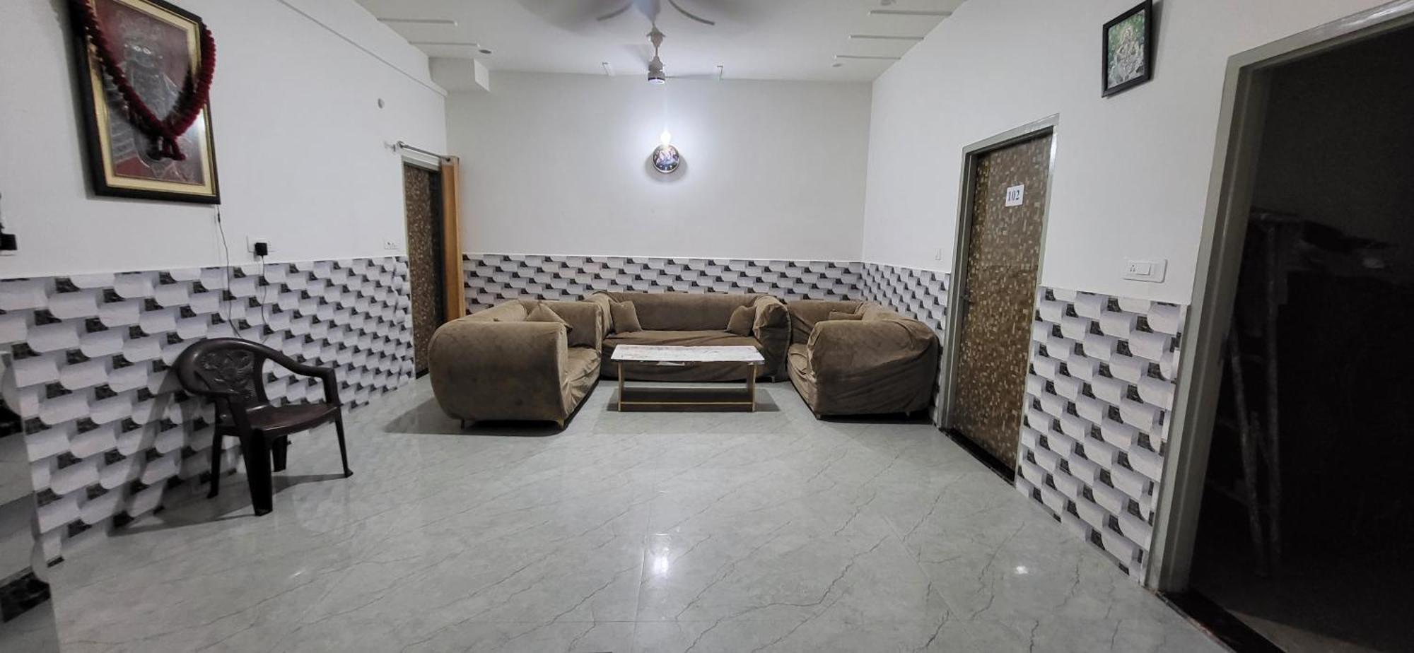 מלון Vrindāvan House Of Krishna מראה חיצוני תמונה
