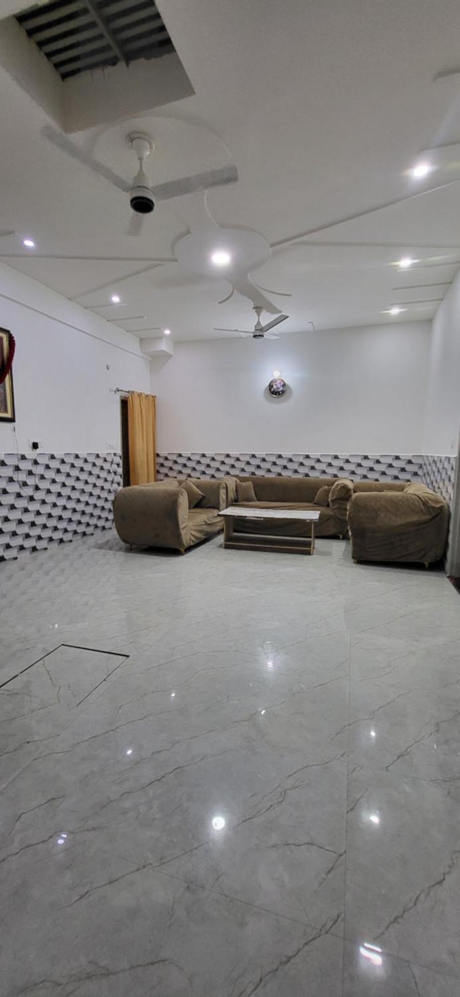 מלון Vrindāvan House Of Krishna מראה חיצוני תמונה